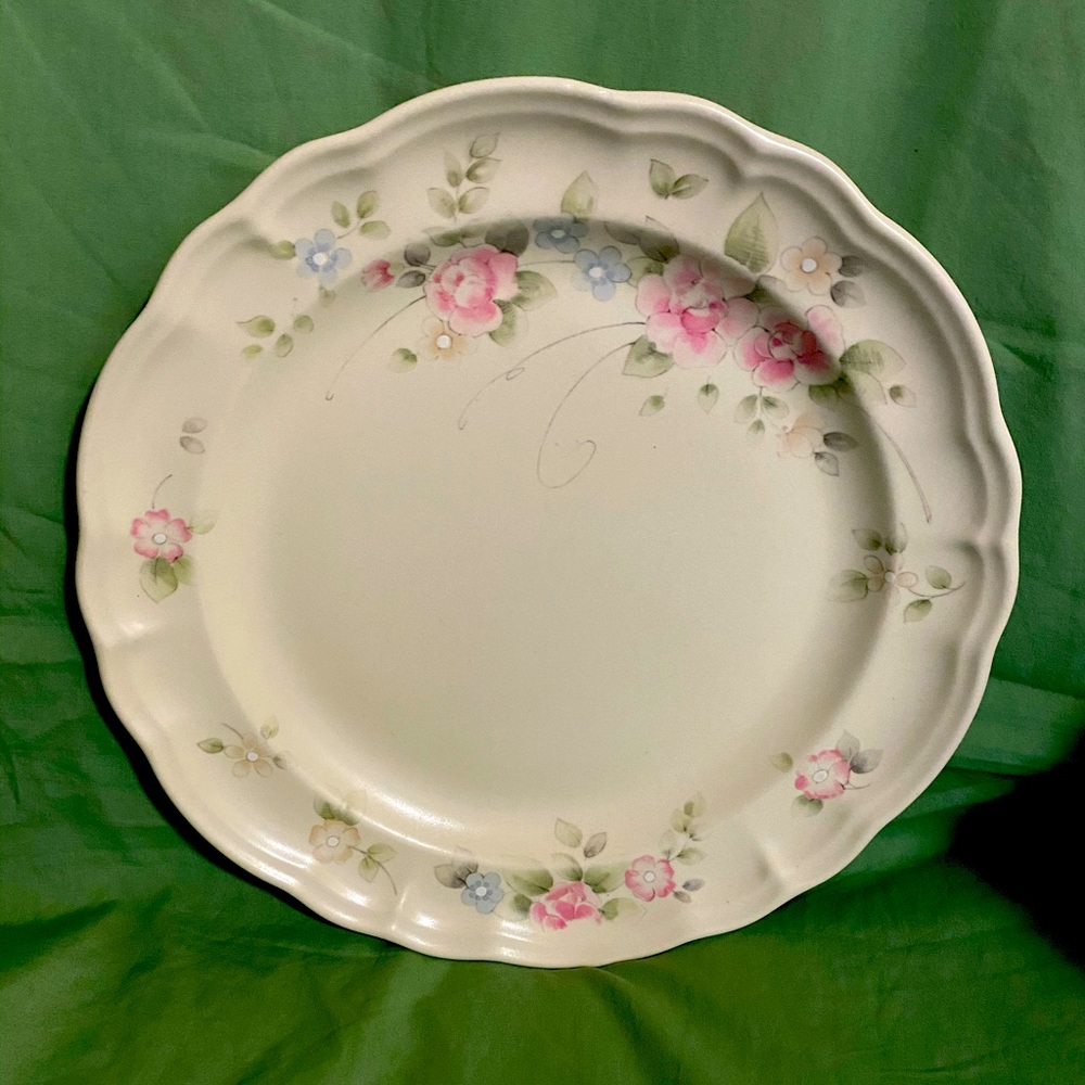 Pfalzgraff Tea Rose Dinner Plate